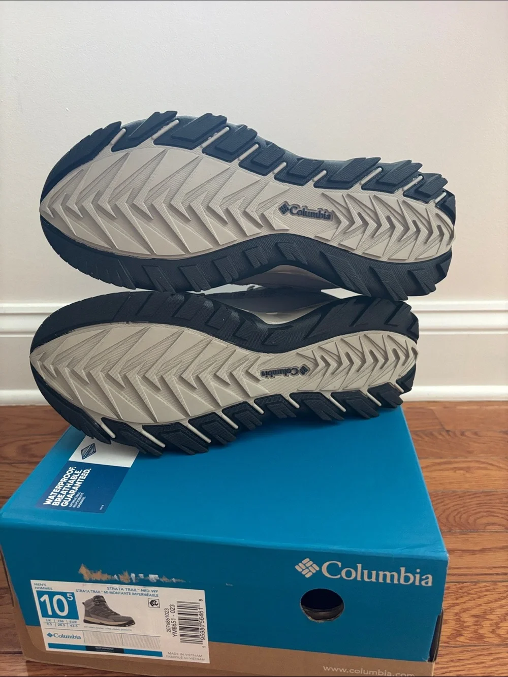 Columbia Men's Strata Trail Hiking Boots